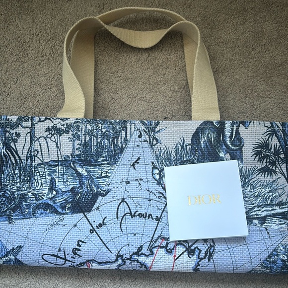 Dior Beauty around the world tote- limited edition - Picture 4 of 4